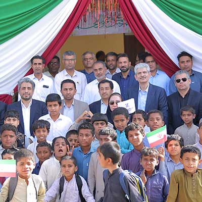 بانک اقتصادنوین سفیر امید و آینده روشن تر برای کودکان سیستان و بلوچستان بانک اقتصادنوین سفیر امید و آینده روشن تر برای کودکان سیستان و بلوچستان