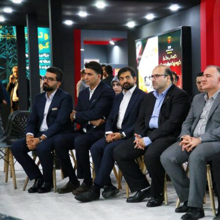 دومین روز سمپوزیوم فولاد در کیش، صحنه نمایش نوآوری و هم‌افزایی صنعت و فناوری شد