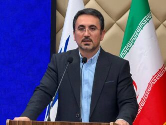 تاکيد پورآذري بر اقتصاديکردن فرودگاهها / حرکت بهسمت تجاريسازي، مسير آينده صنعت فرودگاهي است تاکيد پورآذري بر اقتصاديکردن فرودگاهها / حرکت بهسمت تجاريسازي، مسير آينده صنعت فرودگاهي است