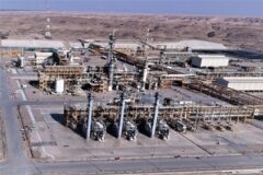 طعم شیرین گاز های همراه نفت مناطق عملیاتی چشمه خوش و دهلران به خط لوله سراسری گاز رسید متن صوتی