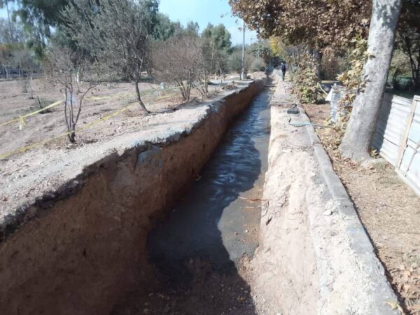 تقویت شبکه آب‌های سطحی با بازسازی ۲۲۰۰ متر کانال در منطقه ۱۹/ افزایش ۶۰ درصدی ظرفیت انتقال آب کانال بوستان شقایق