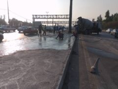 آغاز عملیات بتن‌ریزی جزیره میانی بزرگراه آزادگان توسط شهرداری منطقه ۱۹