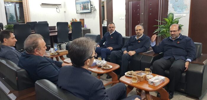 مدیرعامل شرکت فولاد خوزستان با سرپرست سازمان صمت خوزستان دیدار نمود
