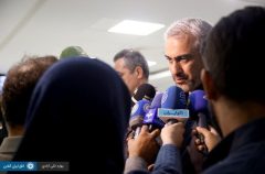ثبات بازار سرمایه اولویت دولت است/ مجموعه‌ای از اقدامات حمایتی و اصلاحی با هدف اطمینان‌بخشی به سرمایه‌گذاران و بازگرداندن آرامش به بازارهای مالی آغاز شده است