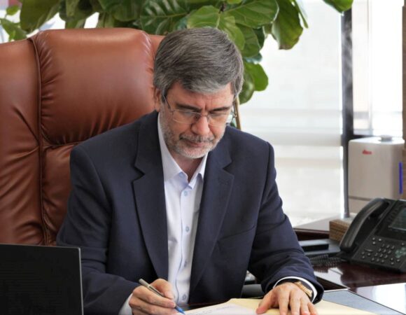 پیام رئیس هیئت مدیره و مدیرعامل بیمه ایران به مناسبت گرامیداشت هفته بسیج