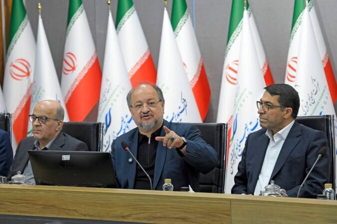 شریعتمداری: مدیران عامل، مسئول تأمین مالی پروژه‌ها هستند/ از مسائل فرهنگی و پرورش نیروی انسان فاخر غفلت نشوید