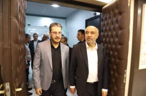 وزیر کار: منطقه ویژه لامرد یکی از مهم‌ترین کانون‌های آینده‌ساز توسعه صنعتی کشور است/ برهانی نائینی: شرایط برای تبدیل منطقه ویژه لامرد به منطقه آزاد فراهم است