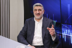 احتمال بازگشایی بورس تا ۱۰ روز آینده/ بازار سهام نه مرحله ای بلکه یکجا باز می‌شود