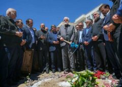 از آب‌های نیلگون خلیج فارس تا قامت استوار سبلان؛ بانک پاسارگاد طنین مظلومیت دانش‌آموزان شهید میناب را با احداث «دارالفنون شهیدان میناب» جاودانه کرد