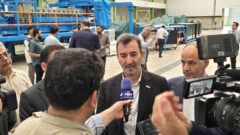 تعیین تکلیف طرح‌های معدنی و صنعتی استان لرستان/ بازدید از ۲ طرح تولید کاغذ از سنگ / بررسی طرح آهک هیدراته / عزم جدی ایمیدرو برای تکمیل فولاد ازنا