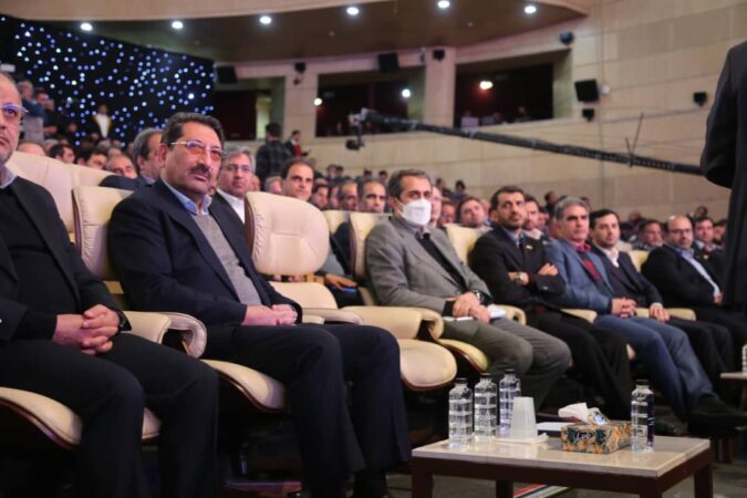 آغاز به کار ششمین جشنواره و نمایشگاه ملی فولاد ایران با حضور چادرملو آغاز به کار ششمین جشنواره و نمایشگاه ملی فولاد ایران با حضور چادرملو